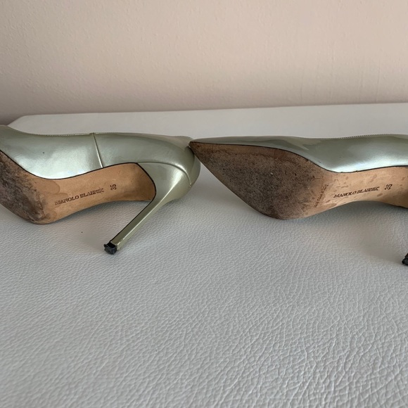 Manolo Blahnik stiletto pointy heels silver - Picture 3 of 3